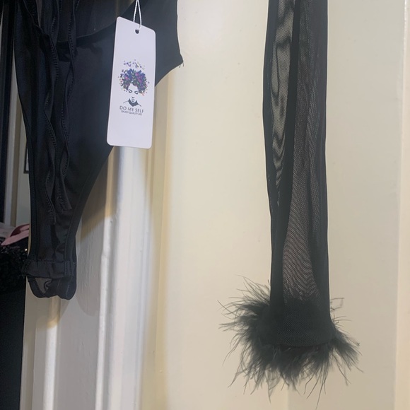 Black Sheer Fur Long Sleeve Bodysuit One Piece Onesie - Picture 5 of 8